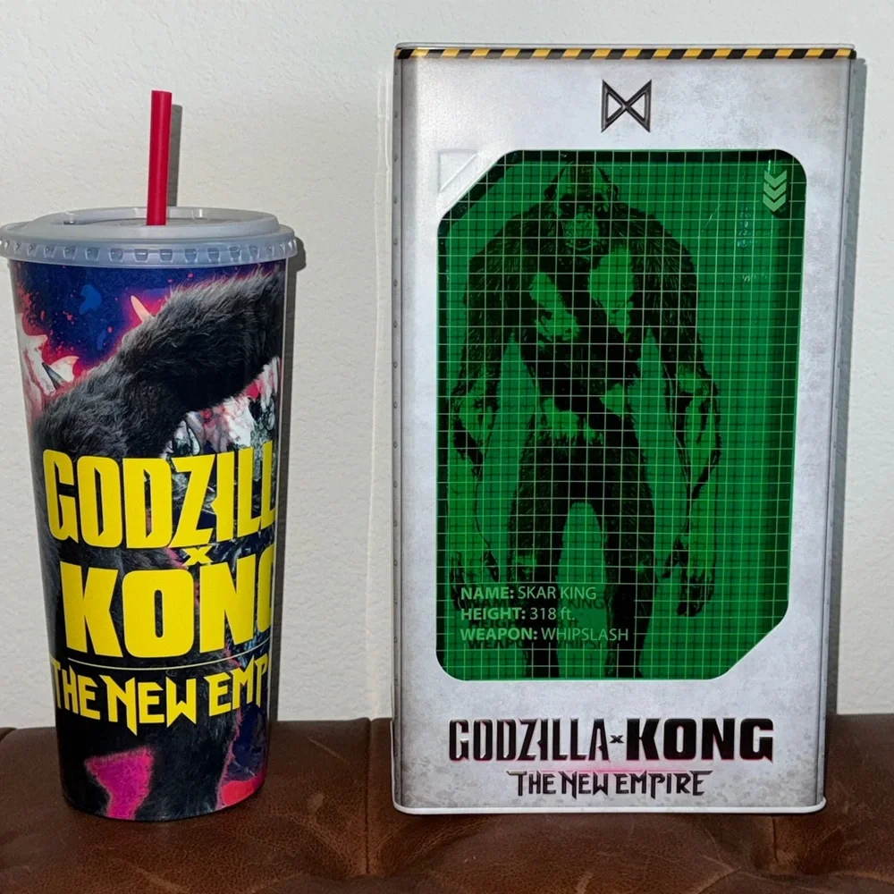 Godzilla X Kong The New Empire Cup & Popcorn Bucket Tin - Picture 1 of 5